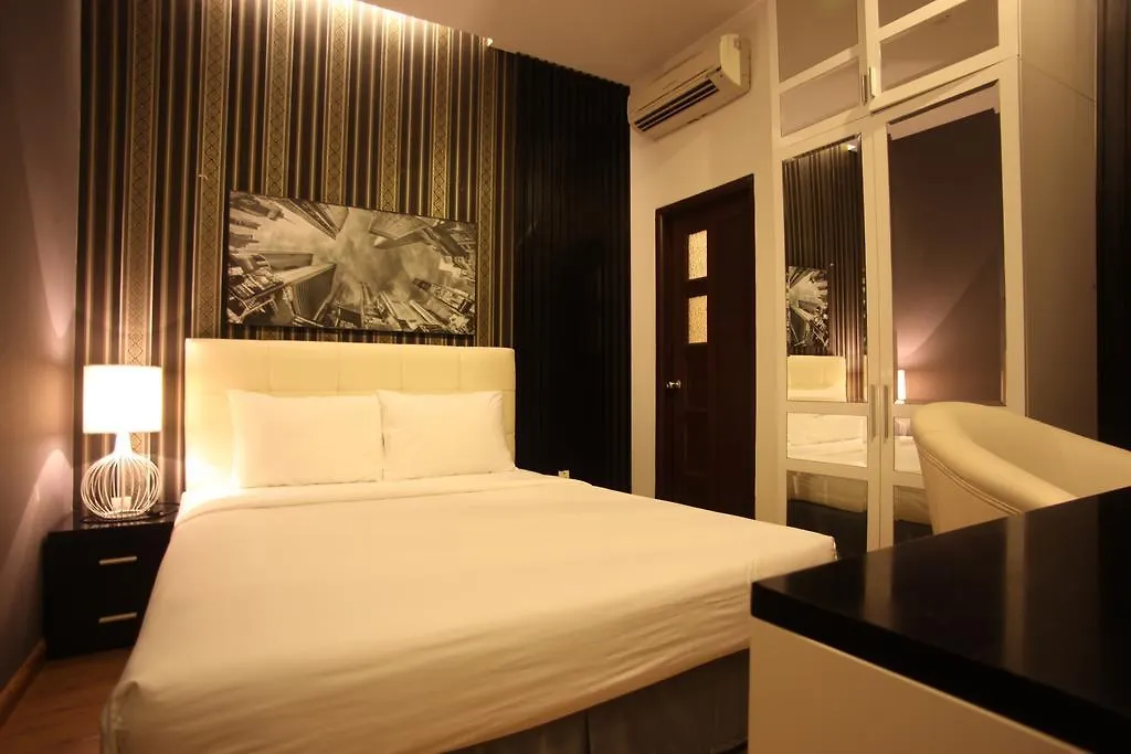Aha Friday Hotel Le Hong Phong Vietnam