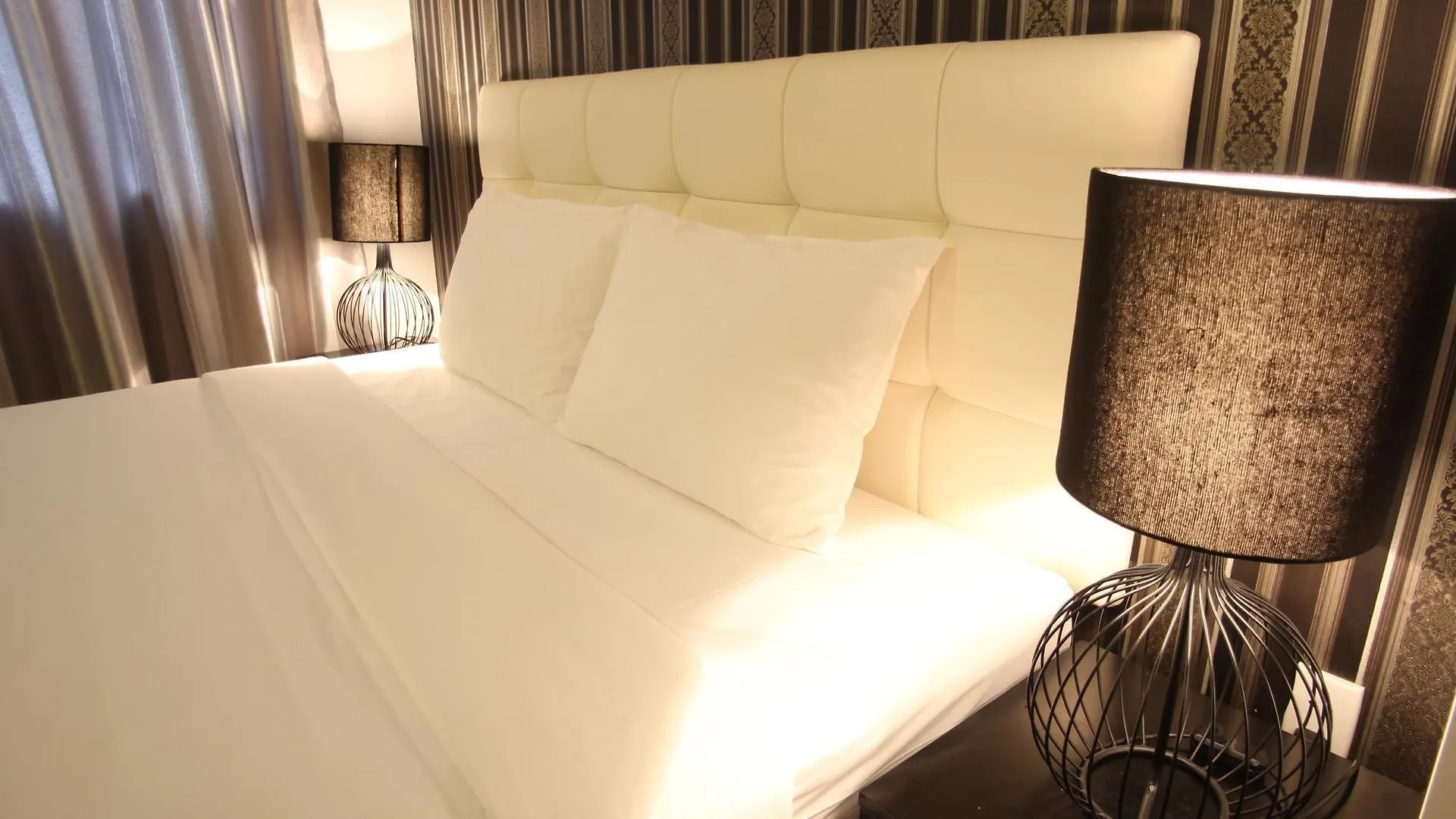 Aha Friday Hotel Le Hong Phong