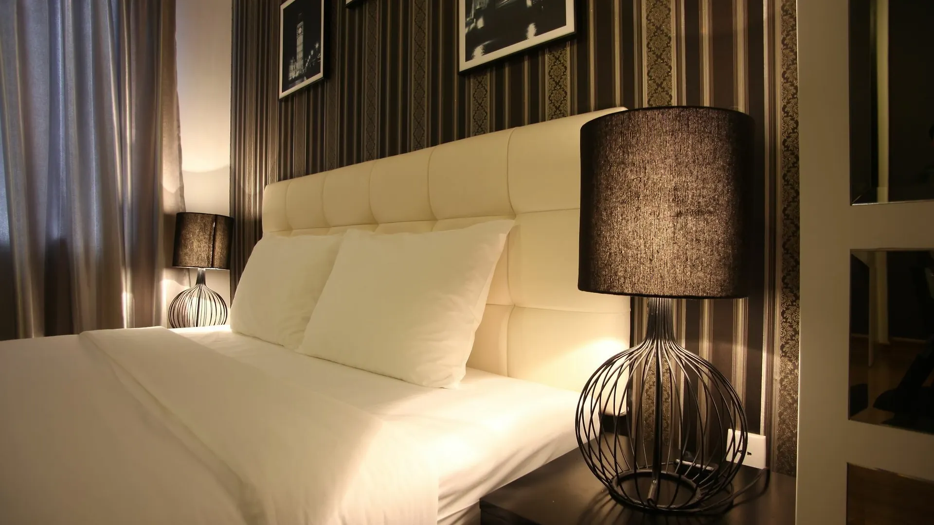 Aha Friday Hotel Le Hong Phong 2*, Ho Chi Minh City